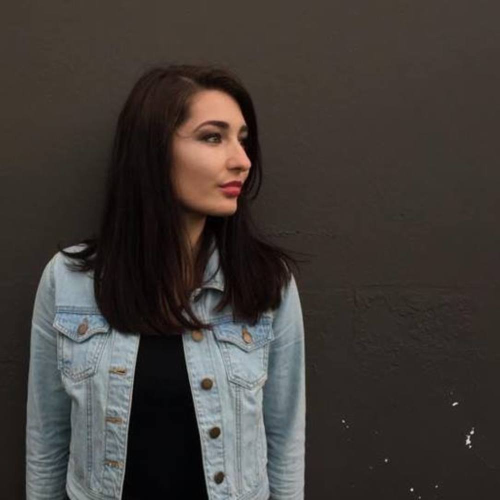 Meet your Posher, Alyssa